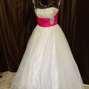LETS FASHION Strapless gown